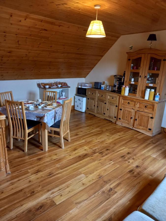 A New U Country Cottage Clynacartan Exterior foto